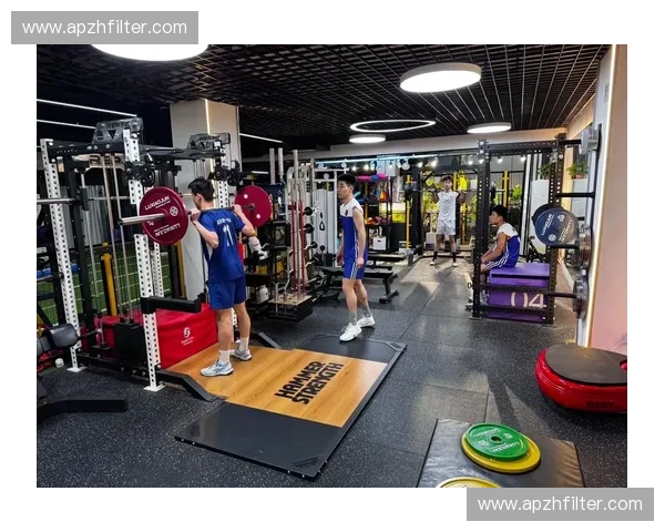 提升运动表现与健康素质的综合体能训练方法与技巧探讨 提升运动表现与健康素质的综合体能训练方法与技巧探讨